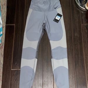 Gray Nike Leggings